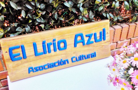 Renovación letrero de madera